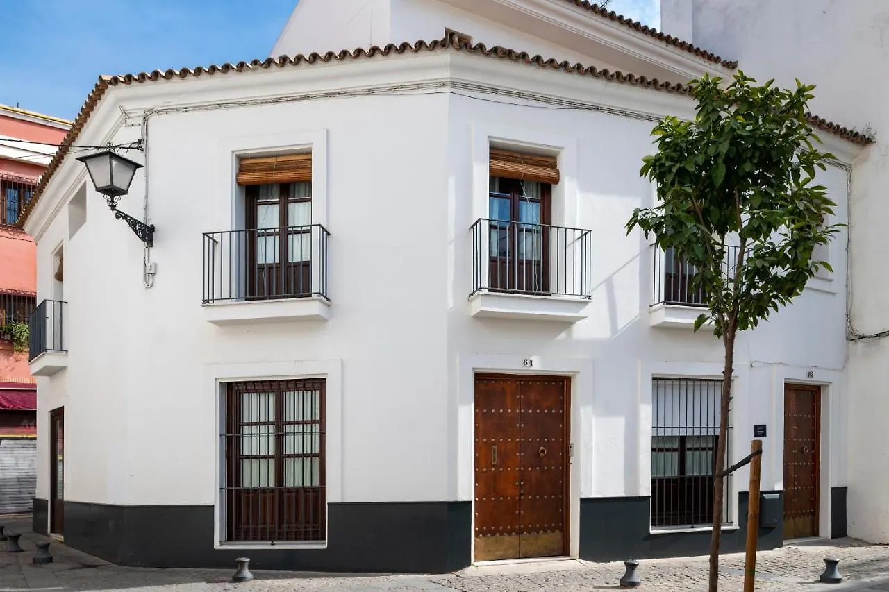 Monkeys Apartments Alameda Seville Spain